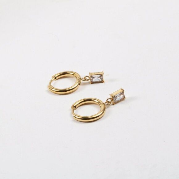 Real 18K Gold Plated Stainless Steel Huggie Hoop Baguette Crystal Earrings - Picture 3 of 6